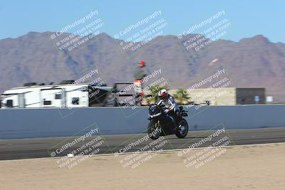 media/Nov-06-2023-Moto Forza (Mon) [[ce023d0744]]/4-Beginner Group/Session 4 (Finish Line Checker)/